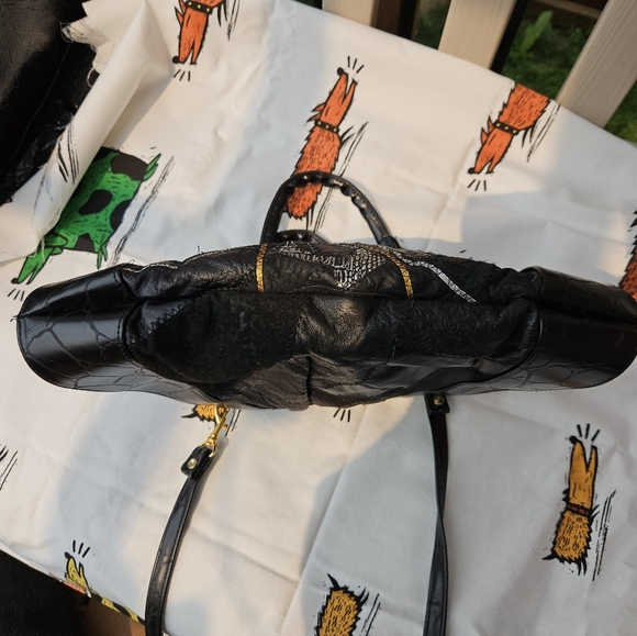 Purse - Picture 3 of 9